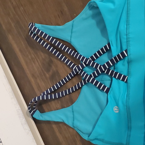 Lululemon Energy Bra - Picture 2 of 2